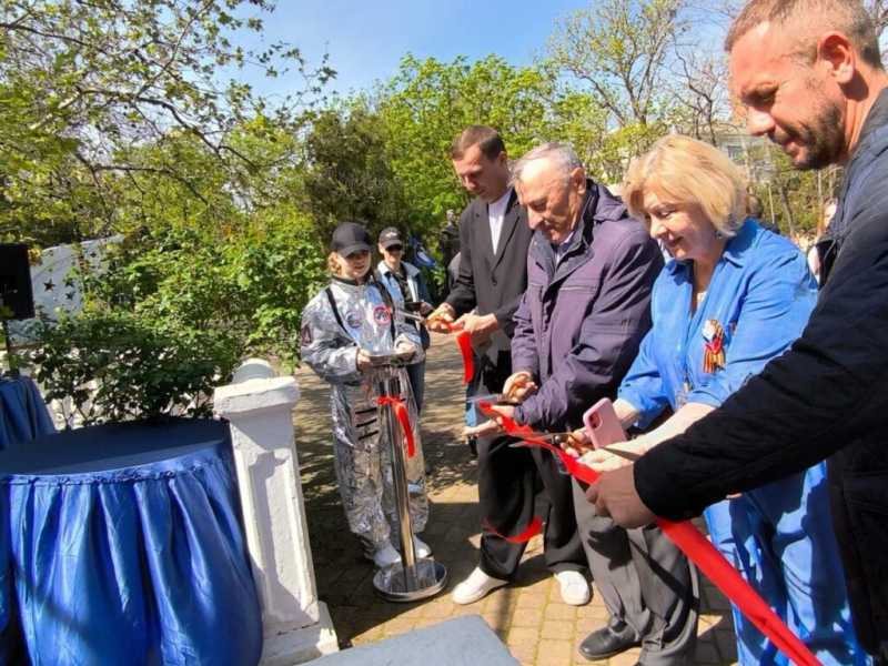 Новороссийск отмечает Первомай почти как в СССР!