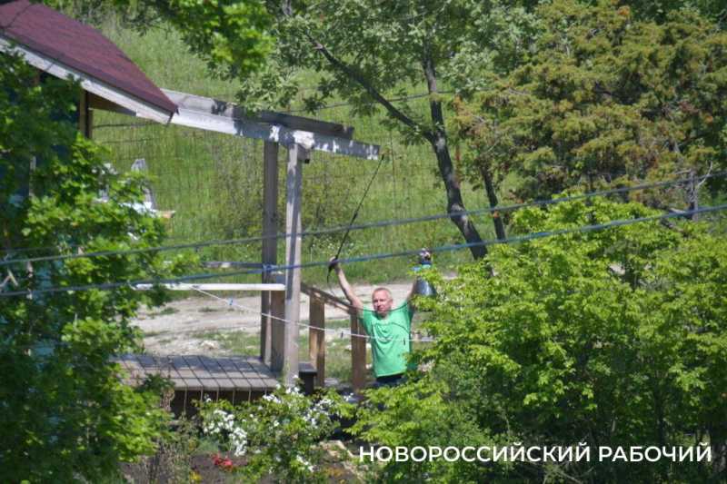 Новороссийские дачники не могут оторваться от грядок. А завтра на работу!
