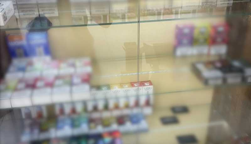 Новороссийские полицейские пресекли незаконную продажу никотиносодержащей продукции