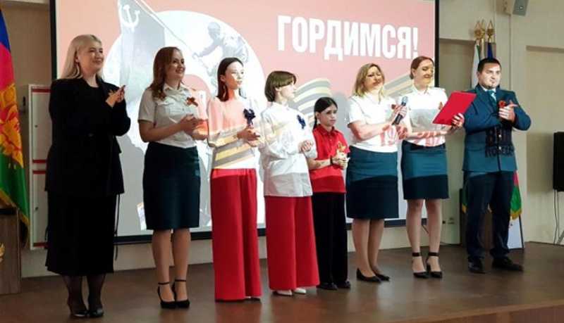 Новороссийские таможенники приняли участие в Фестивале военной песни, посвященном 80-летию Победы в Великой Отечественной войне