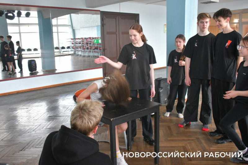 Новороссийских детей учили драться. Драка – это мастерство?