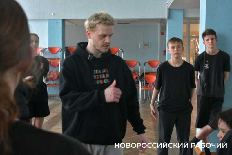 Новороссийских детей учили драться. Драка – это мастерство?