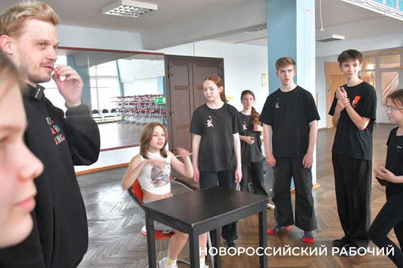 Новороссийских детей учили драться. Драка – это мастерство?