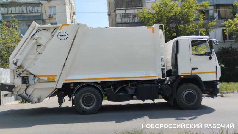 Новый регоператор привлек в Новороссийск 10 новых мусоровозов