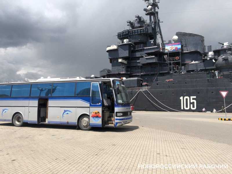 О джинсах, врачах-травматологах и посадке лимонного дерева: советы дня на 20 мая от «НР»