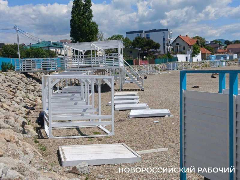 Пляж Мысхако в Новороссийске хорош пока только для воздушных ванн