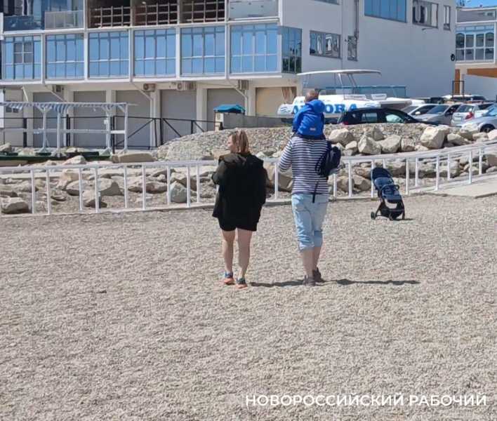 Пляж Мысхако в Новороссийске хорош пока только для воздушных ванн