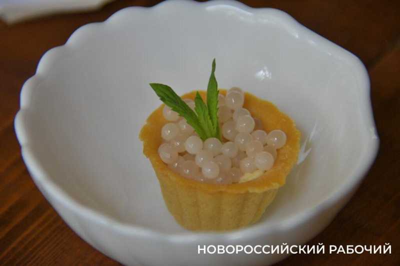 Сезон редчайшего деликатеса начался на ферме под Новороссийском &mdash; улитки мечут икру