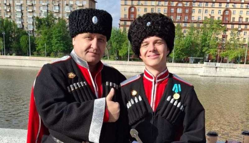 Студент Новороссийского профессионального техникума принял участие в военном параде