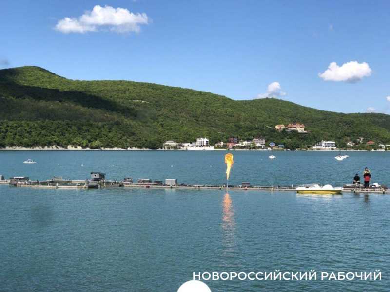 В Абрау-Дюрсо могут появиться перехватывающие парковки и новая дорога