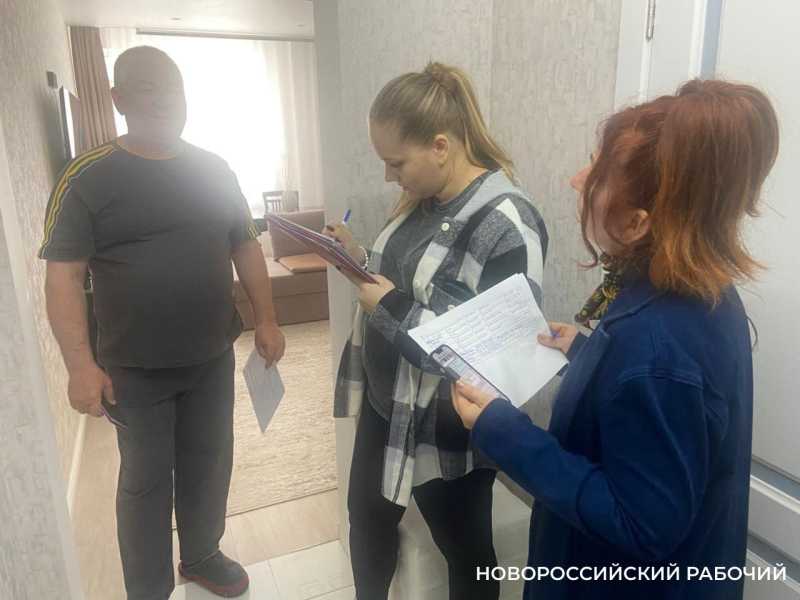 В Новороссийске после атаки БПЛА обследуют ЖК «Аврора»: в квартирах разбиты окна, несущие конструкции не пострадали