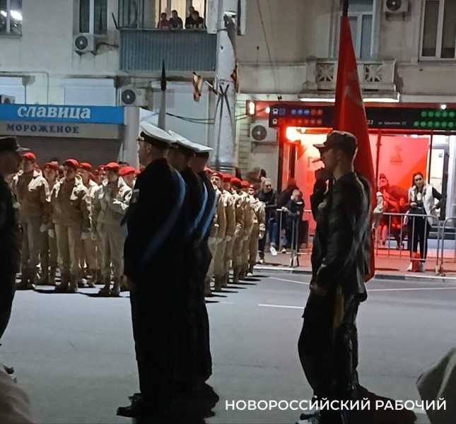 В Новороссийске состоялась репетиция Парада Победы