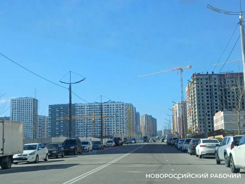 В Новороссийске у должников изъяли 2 автомобиля