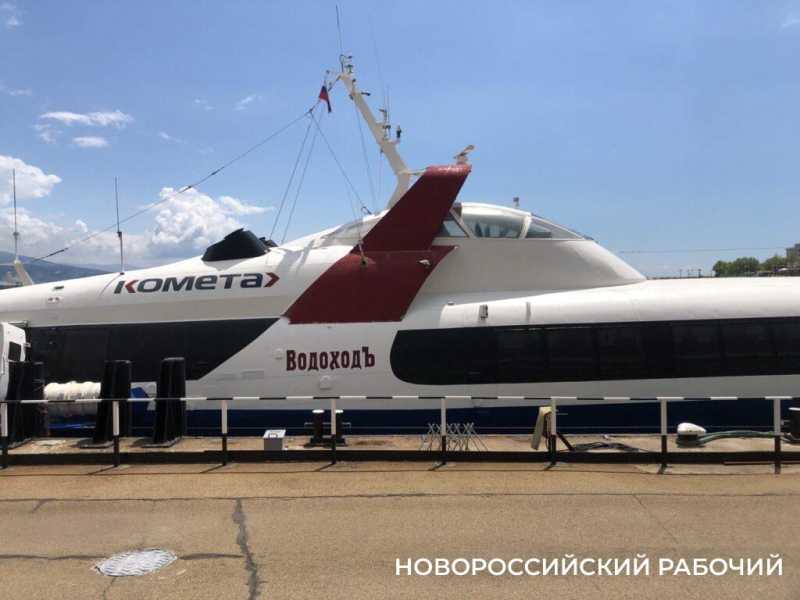 Завтра начинаются морские рейсы из Новороссийска в Геленджик и Сочи. Цены не радуют