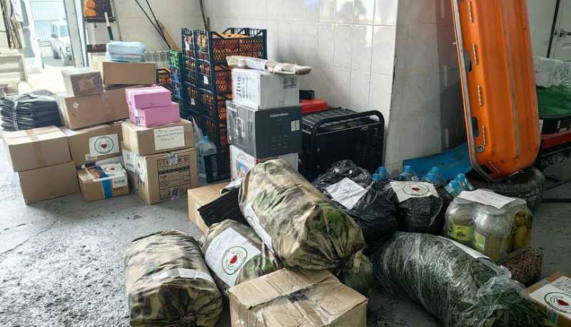 Бойцы в зоне проведения СВО получили от новороссийцев подарки ко Дню России и гуманитарные грузы