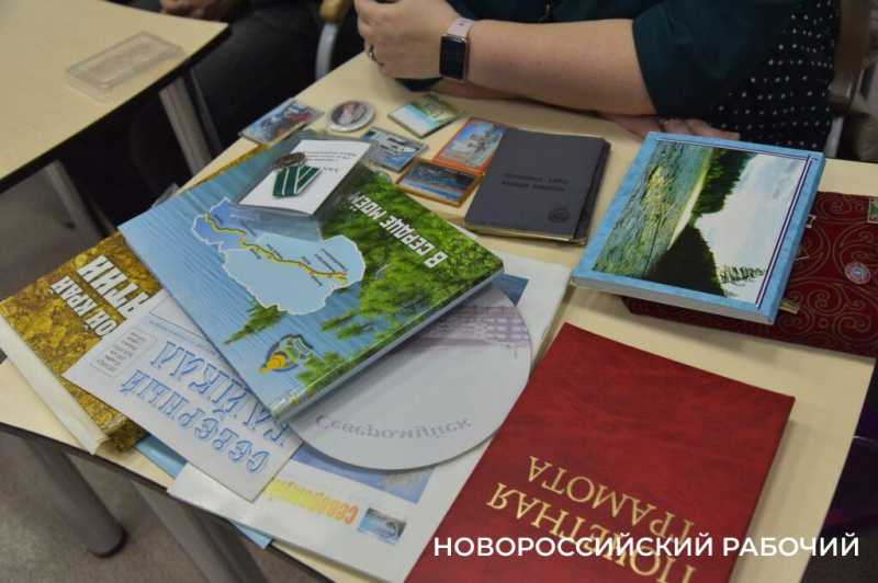 Древнее русло реки, Чертов мост и любовь на всю жизнь. Как новороссийсцы строили «БАМовскую Швейцарию»