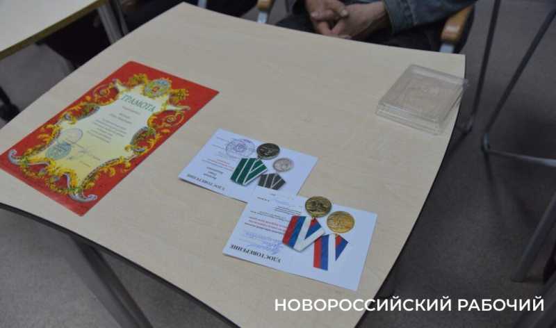 Древнее русло реки, Чертов мост и любовь на всю жизнь. Как новороссийсцы строили «БАМовскую Швейцарию»