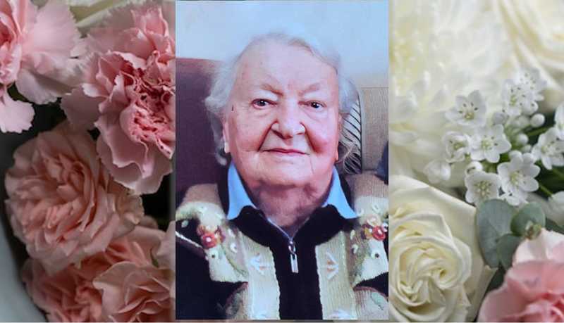 Глава города-героя Новороссийска поздравил с вековым юбилеем ветерана труда Марию Андреевну Плутенко