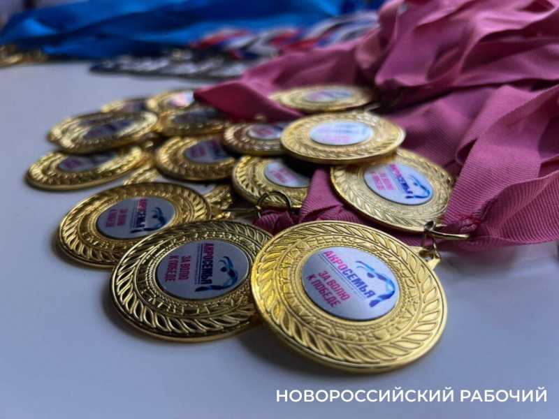 Как акробатов в Новороссийске с детства приучают пить чай