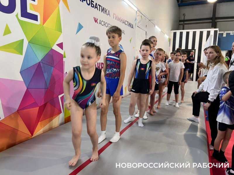 Как акробатов в Новороссийске с детства приучают пить чай