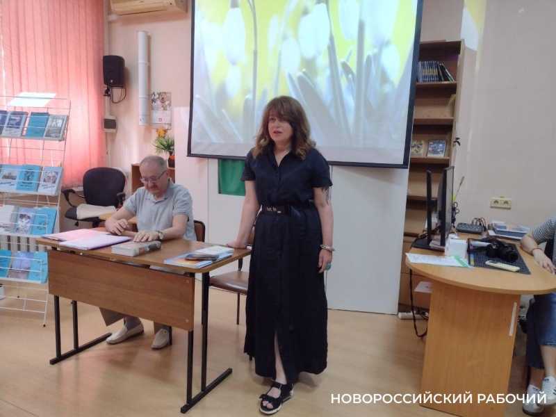 Как не писать в стол и пробиться к читателю обсудили писатели Новороссийска  &nbsp;