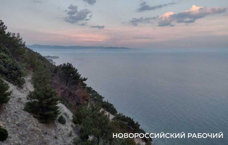 Новороссийцы нашли у моря волшебное место для вечерних чаепитий