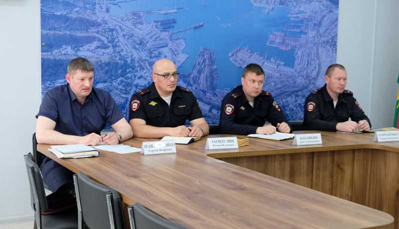 Новороссийские полицейские в Восточном районе города-героя провели профилактическую акцию #Стопмошенник 