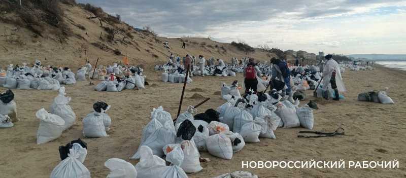 Песок из Анапы будут возить в Новороссийск до конца года