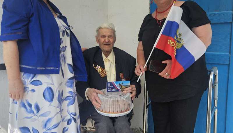 Праздничные концерты, творческие выставки и кулинарные мастер-классы: город-герой Новороссийск отмечает День России