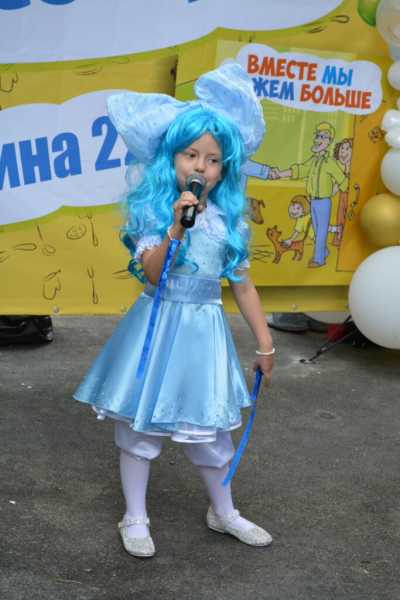 Самый длинный дом Новороссийска от души отметил День соседа