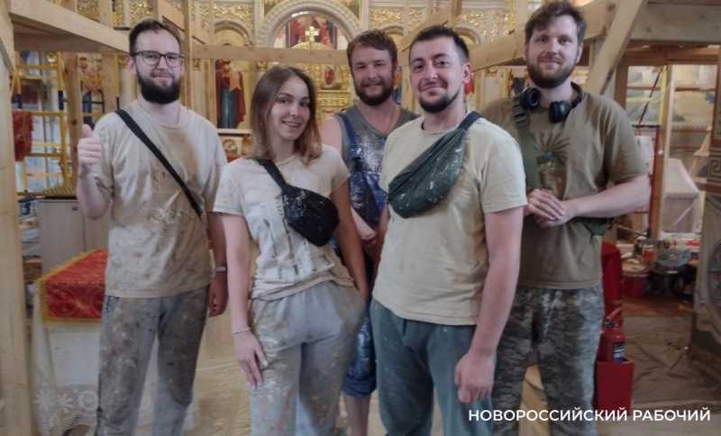 Шесхарису добавили немного Палеха