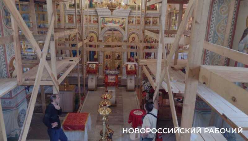 Шесхарису добавили немного Палеха