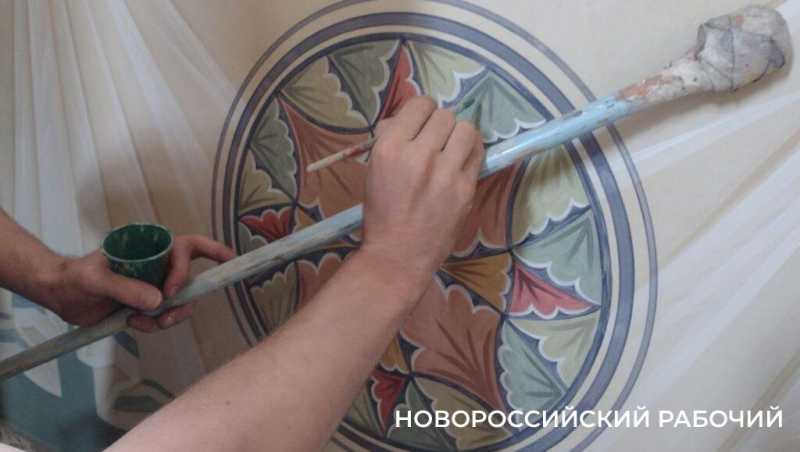 Шесхарису добавили немного Палеха