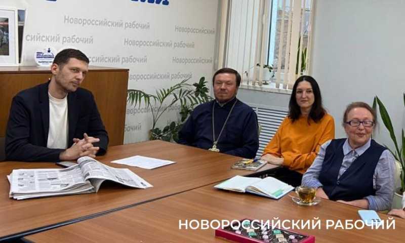 В Новороссийске искали рецепт жизни без мата. Альтернатива есть?