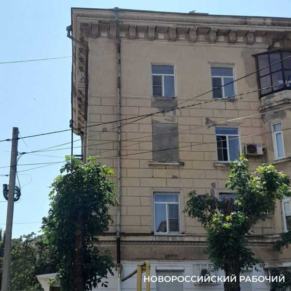 В Новороссийске исторический МКД в центре смогут отремонтировать через два года