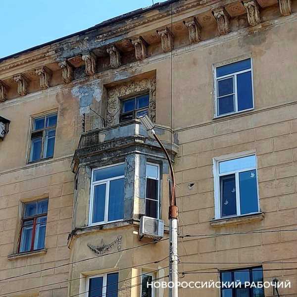 В Новороссийске исторический МКД в центре смогут отремонтировать через два года