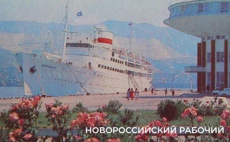 В Новороссийске наступило «розовое» время роскоши