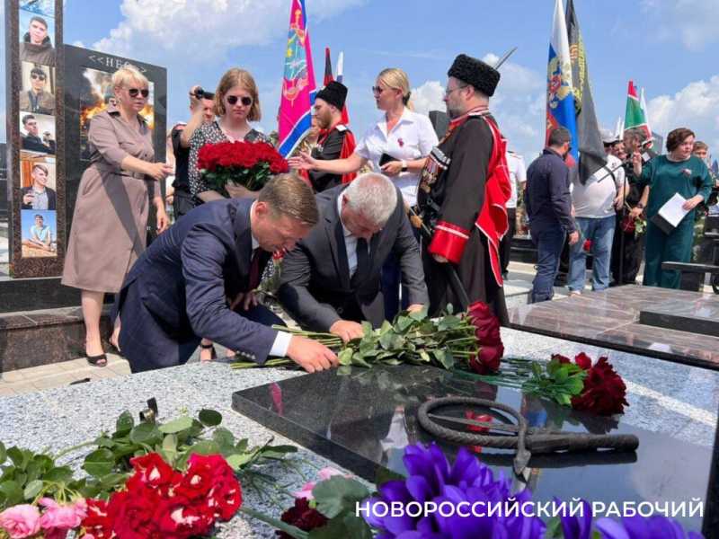 В Новороссийске открыт бюст Герою России Владимиру Гавриленко