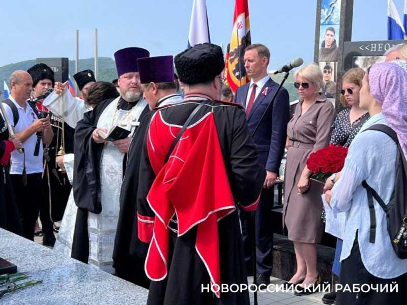 В Новороссийске открыт бюст Герою России Владимиру Гавриленко