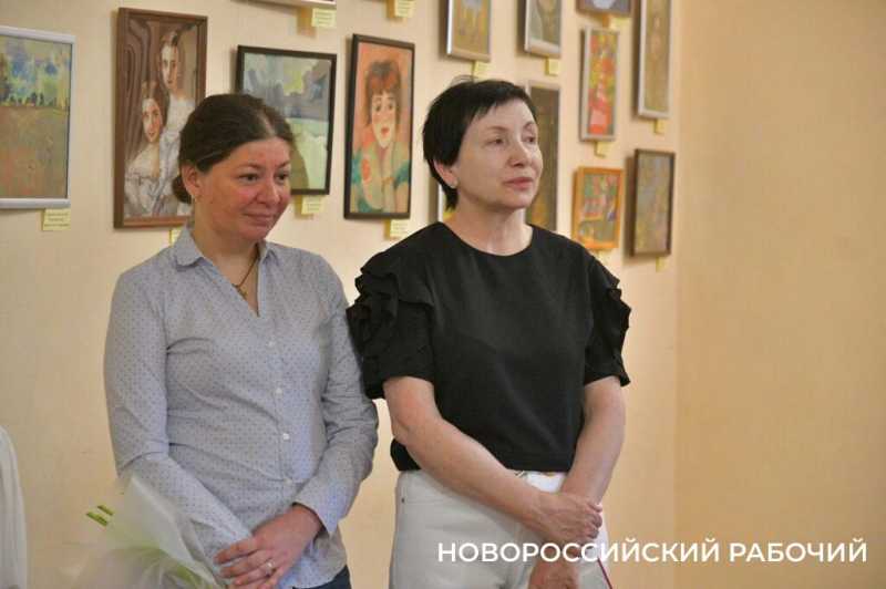 В Новороссийске появились свои Ренуары и Ван Гоги