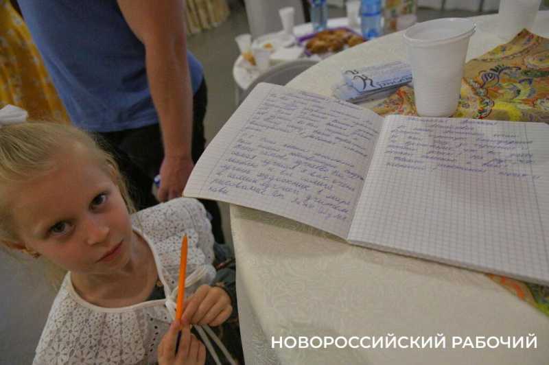 В Новороссийске появились свои Ренуары и Ван Гоги