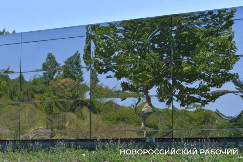 Домик для жужелиц и место силы и уникальный акратофор. Куда поехать отдохнуть из Новороссийска