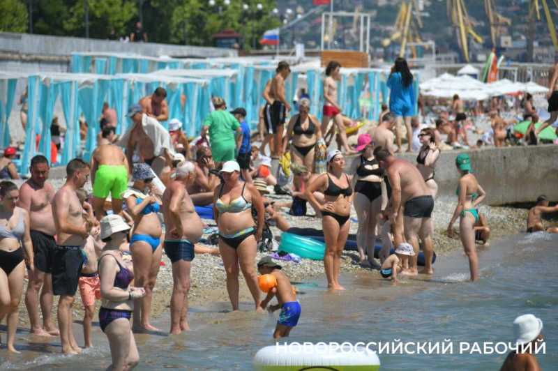 Глотать или не глотать? В Новороссийске море прогрелось до + 27
