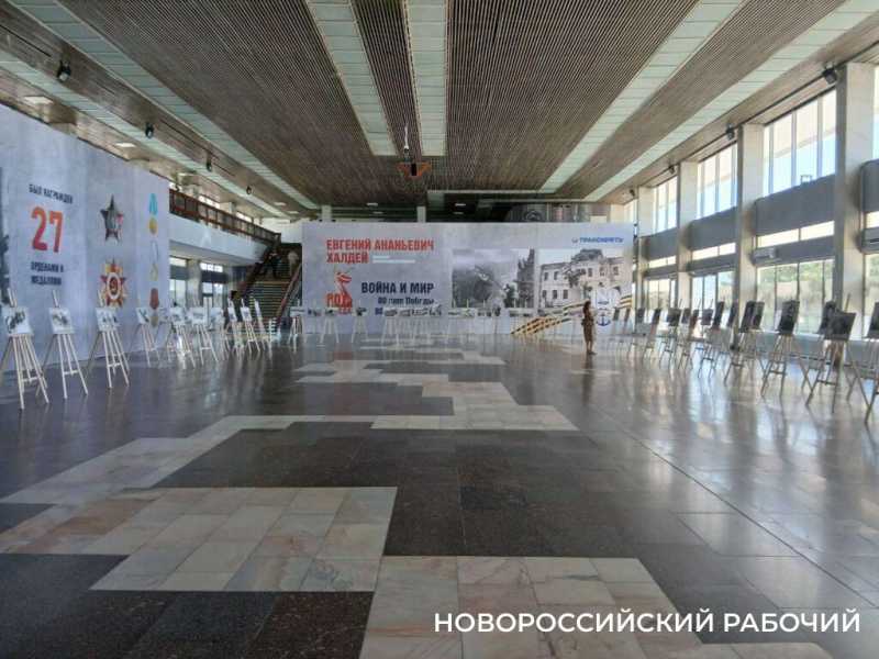 Куниковцы, &laquo;ночные ведьмы&raquo;, тренировка десанта &ndash; как Евгений Халдей снимал Новороссийск