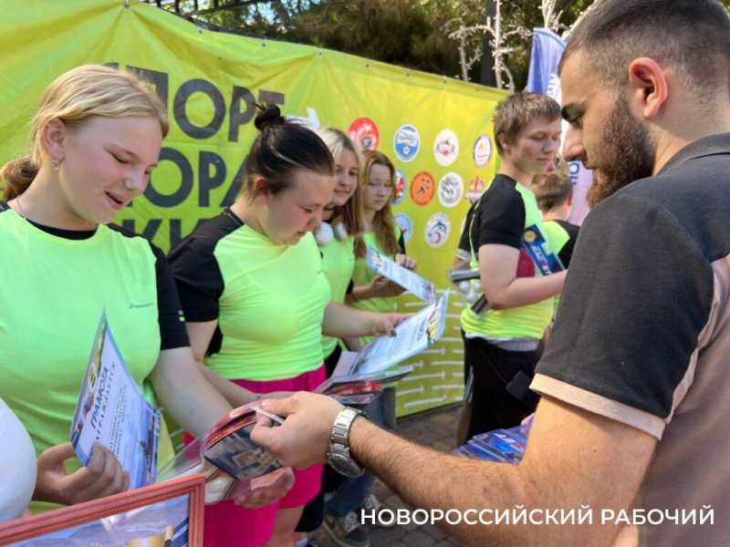 Новороссийские подростки &laquo;стреляли&raquo; на меткость из пожарного гидранта