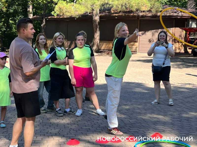 Новороссийские подростки &laquo;стреляли&raquo; на меткость из пожарного гидранта