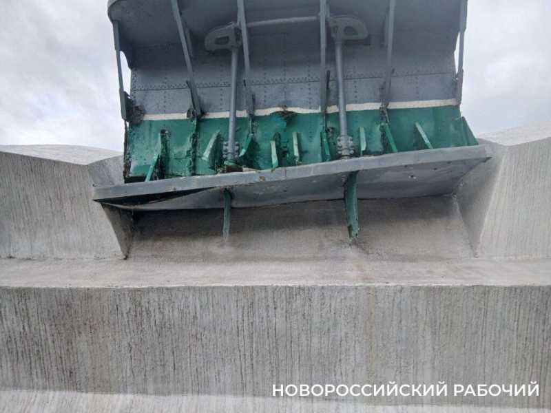 Памятник &laquo;Торпедный катер&raquo; в Новороссийске готовят к восстановлению