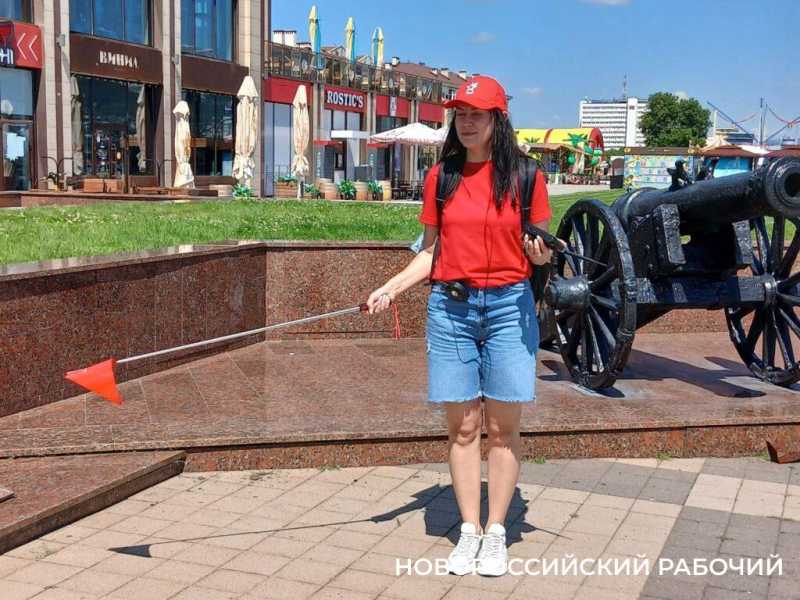 В Новороссийске детям в наушниках рассказывают про «дяденьку в треуголке»