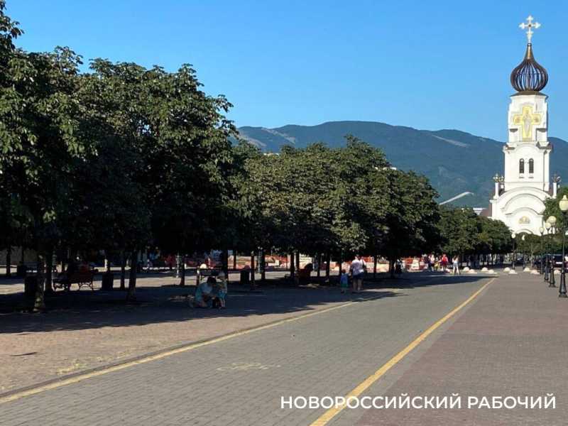 В Новороссийске перерыта улица Суворовская. С проездом все сложно
