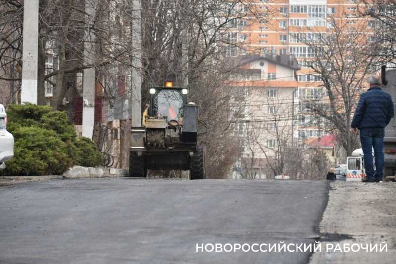 В Новороссийске после публикации ликвидировали разрытие. Ждем асфальт